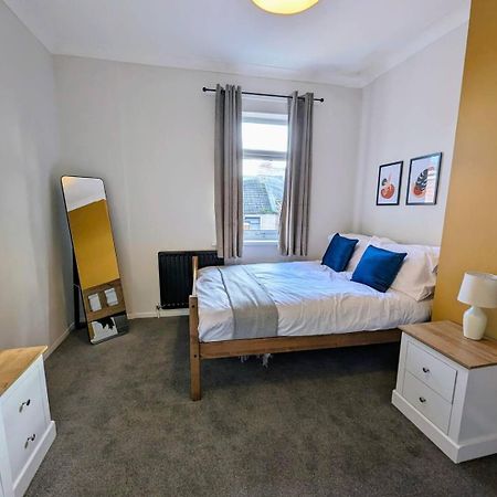 Spacious And Homey 4 Bedroom House Bishop Auckland Kültér fotó