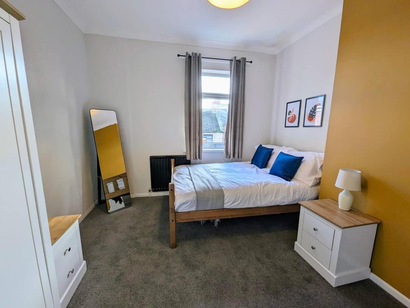 Spacious And Homey 4 Bedroom House Bishop Auckland Kültér fotó